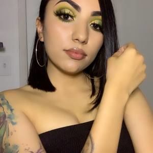 Meet your Posher, Lyla